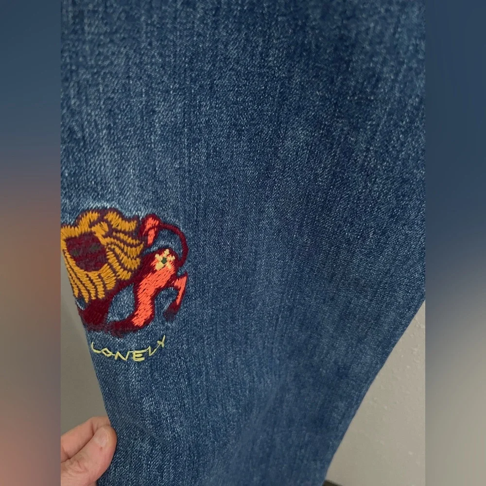 Mother The Rambler Sneak Embroidered Jeans in Running With Scissors Size 24 New - Picture 11 of 15